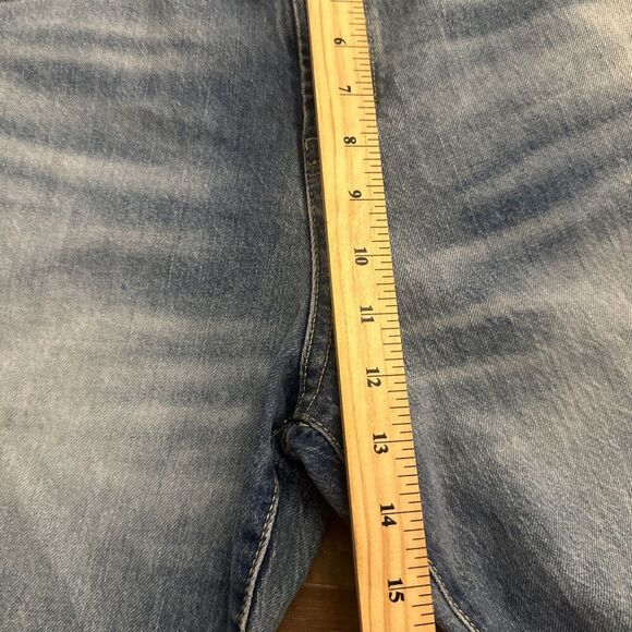 GAP Ankle Flare Jeans Wmn Sz12 31x28 Light Blue Distressed Raw Hem 90s Y2K - Picture 5 of 10